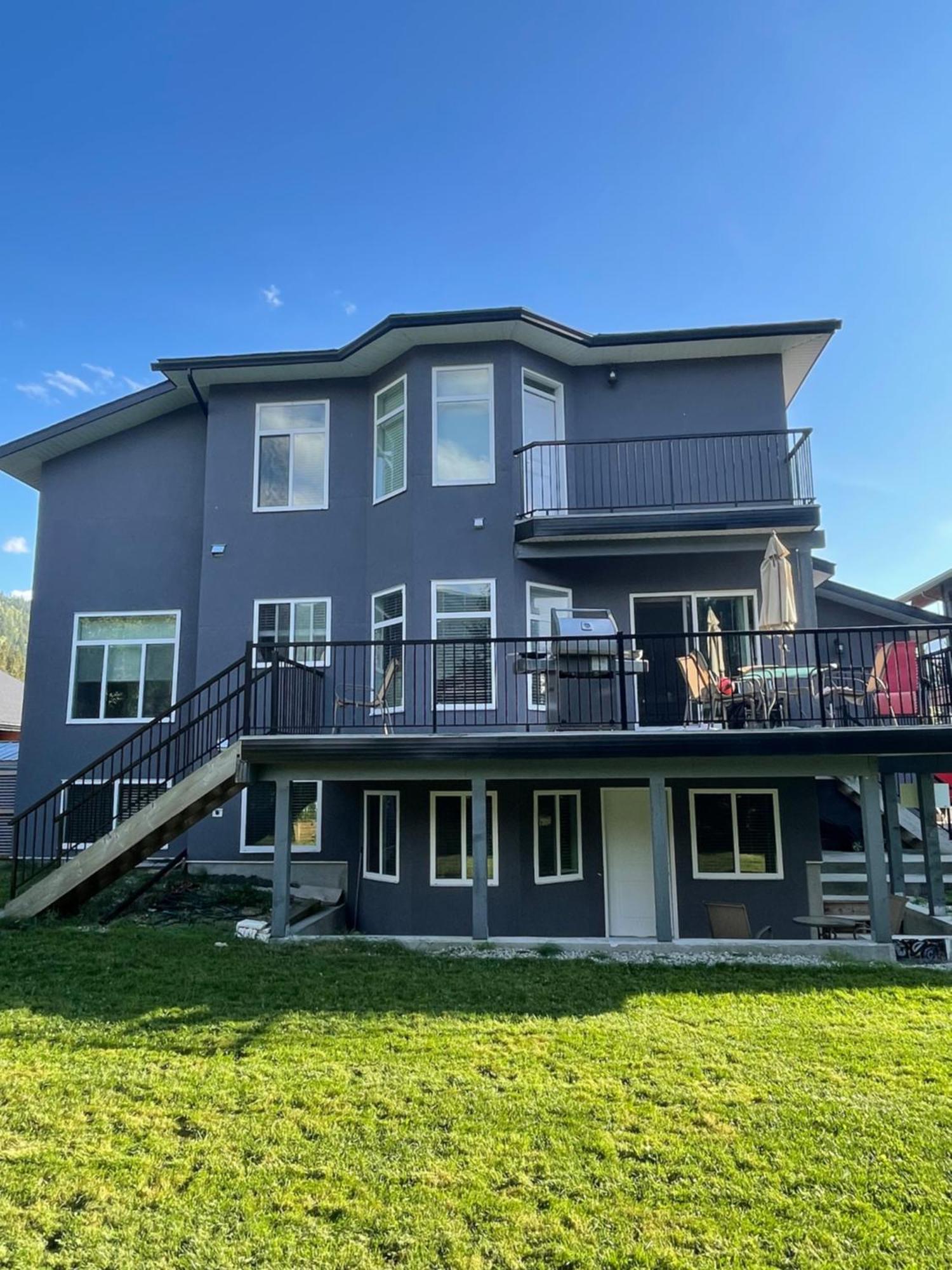 2 Bedroom Suite With Full Kitchen Revelstoke Εξωτερικό φωτογραφία